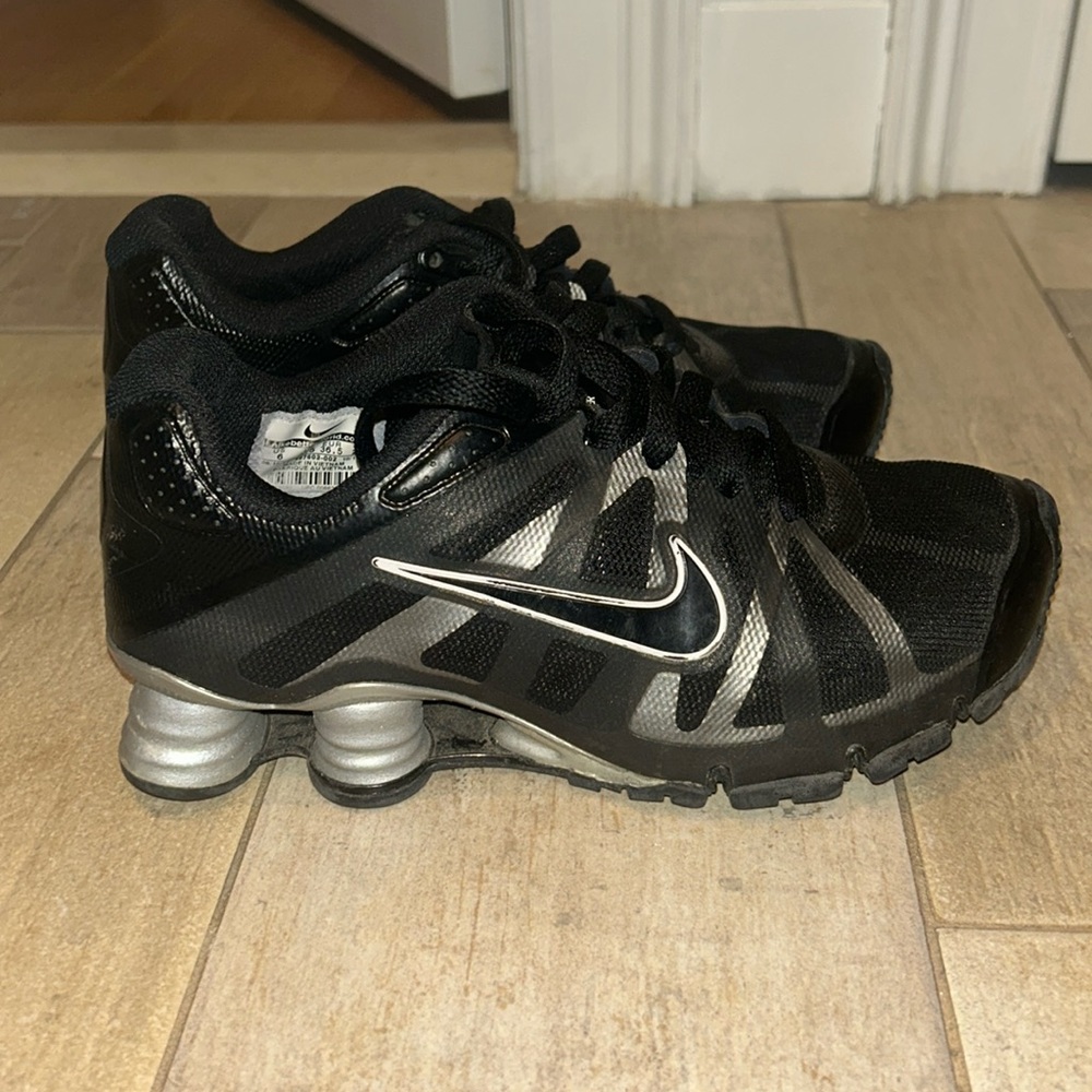 Nike shocks sneakers